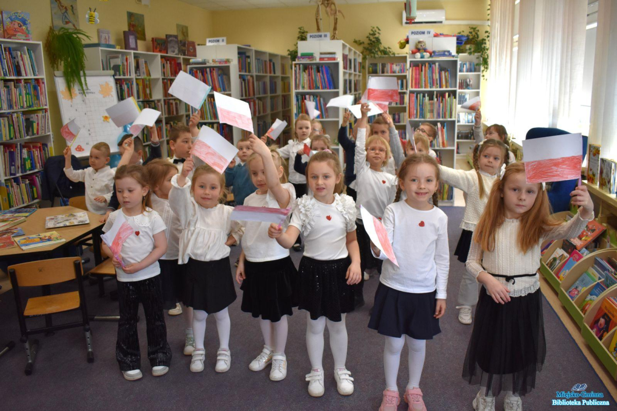 Mały patriota w bibliotece – poznajemy Polskę