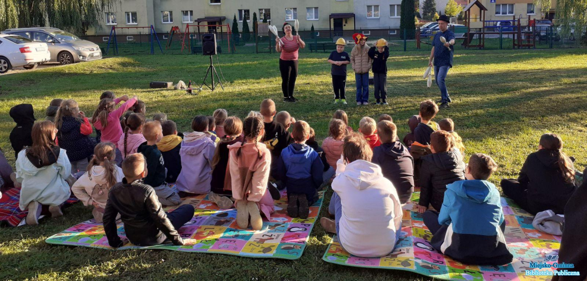 NOC BIBLIOTEK 2026 – BIBLIOTEKA (SIĘ) SPRAWDZA! POKAZ CYRKOWY