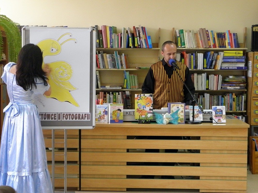 Bajkowo w Bibliotece z Babcią Grunią