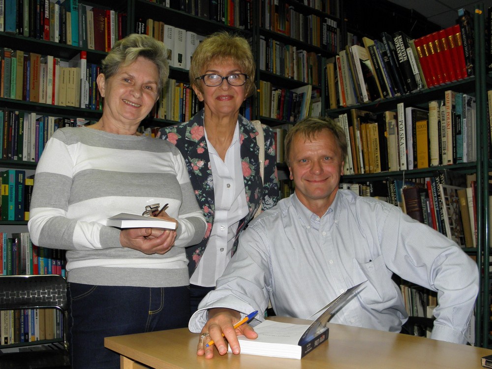 Jan Grzegorczyk - pisarz, publicysta, tłumacz, pieśniarz.