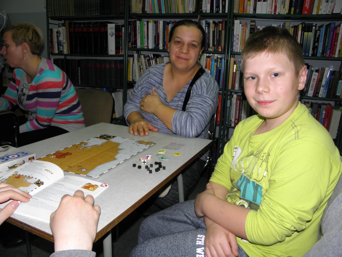 Wieczór z grami bez prądu bardzo udany.