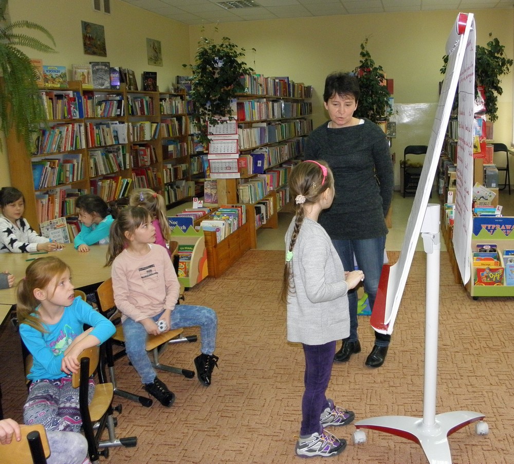 W Bibliotece prawie wiosna.