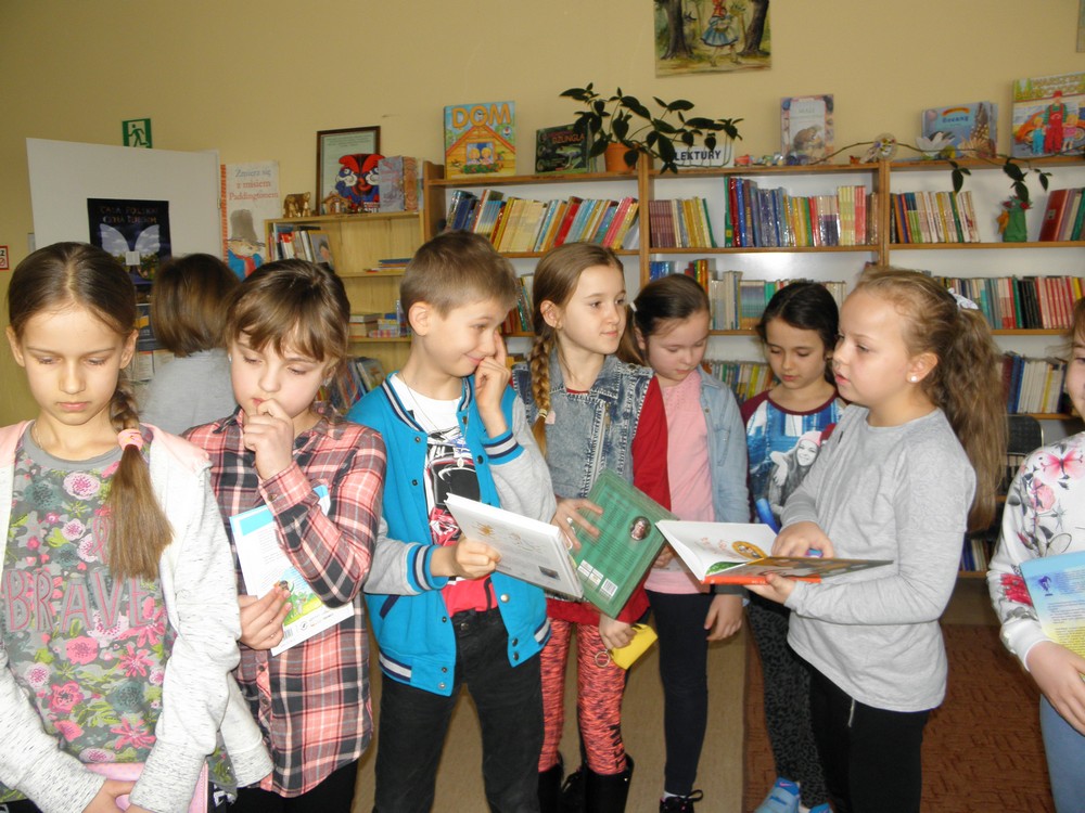 Spotkanie z rysownikiem, ilustratorem, pisarzem – Pawłem Wakułą.