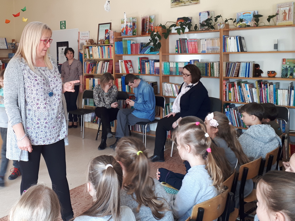 Wśród książek, zwierząt i dzieci  z Agnieszką Frączek