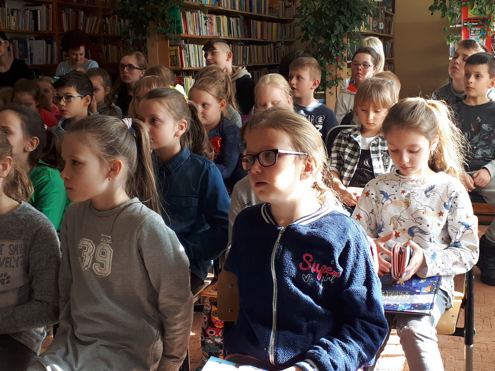 Wśród książek, zwierząt i dzieci  z Agnieszką Frączek