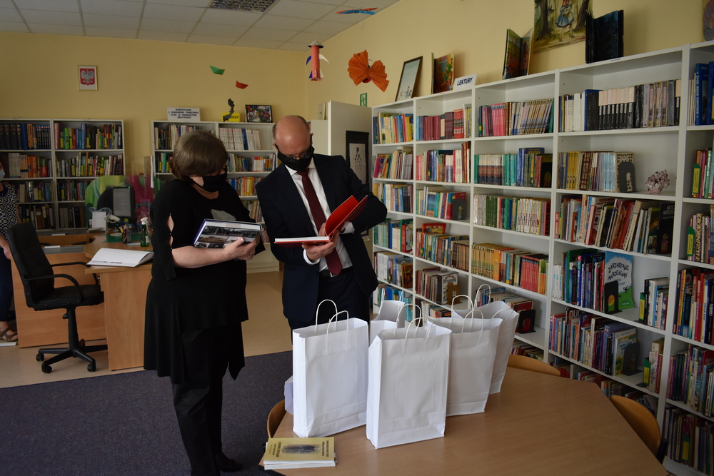 Wracamy do normalności, wracamy do bibliotek