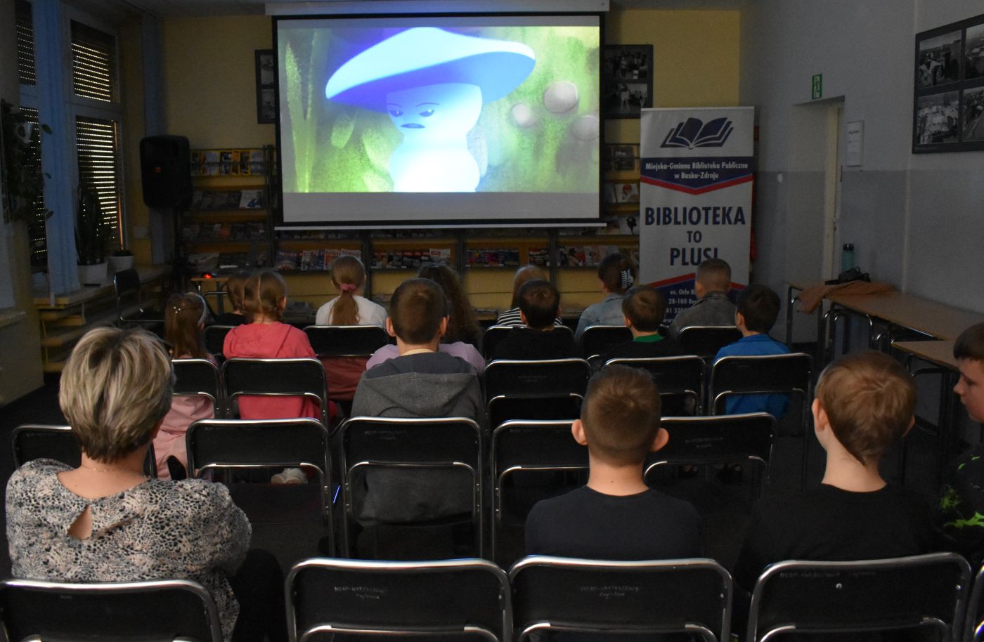 Projekcja filmu
