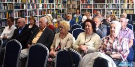 Zgromadzeni goście