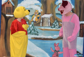 Dwóch aktorów w przebraniu