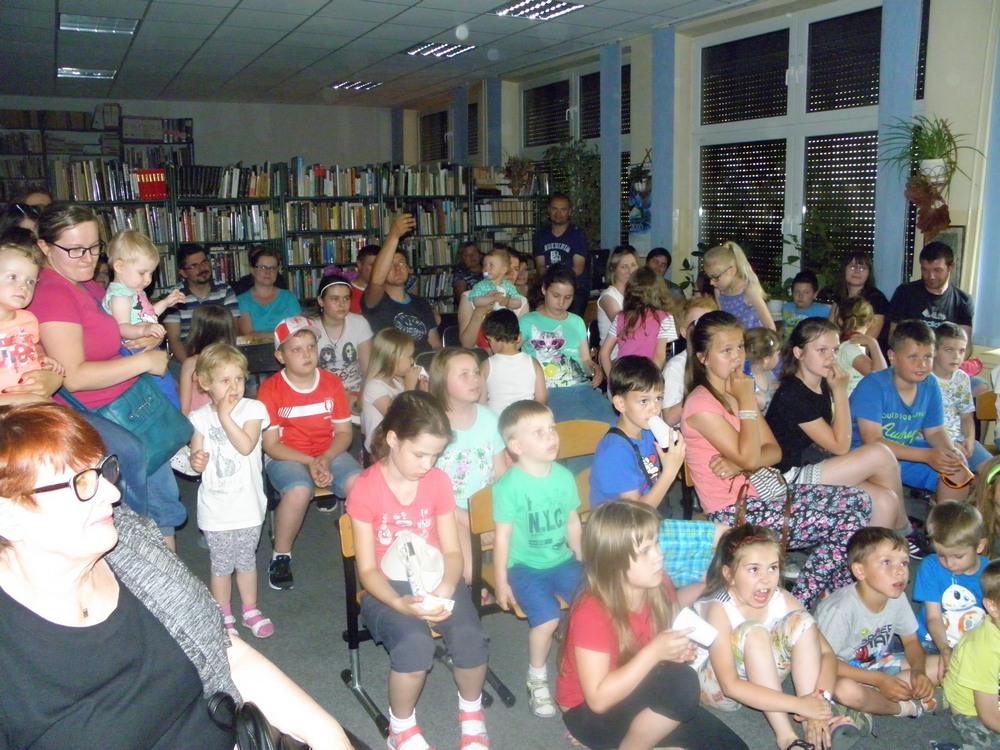 NOC BIBLIOTEK – WOLNO CZYTAĆ!