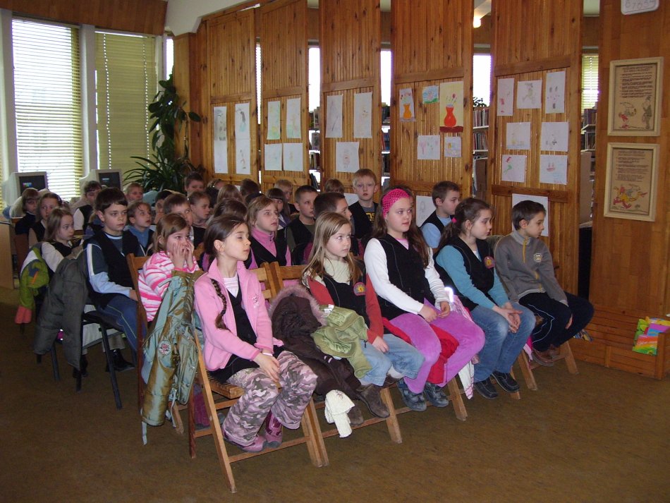 Lekcja biblioteczna.jpg
