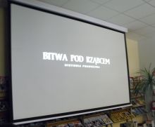 Fabularyzowany dokument „Bitwa pod Rząbcem” oraz wykład historyka IPN – Leszka Bukowskiego.