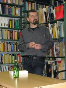 Dziennikarz śledczy i gospodarczy Mariusz Zielke spotkał się z Czytelnikami Biblioteki.