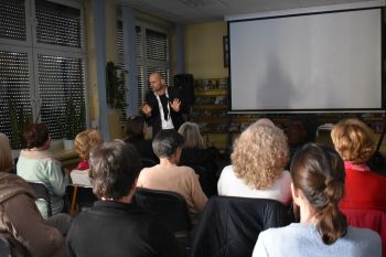 Mariusz Kurc podczas spotkania z czytelnikami